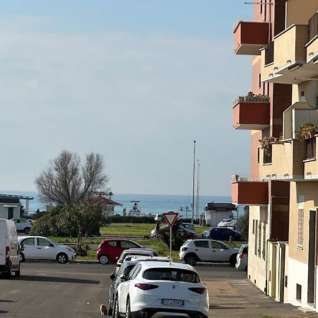Casa Rostri Διαμέρισμα Λίντο ντι Όστια Εξωτερικό φωτογραφία